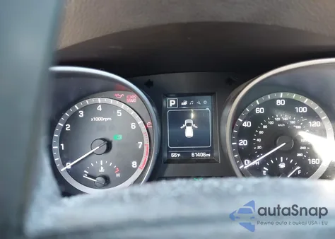 2017 Hyundai Santa Fe Sport 2.4L z USA, uszkodzony, nr VIN 5NMZU3LB9HH016381